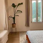 דירה View *
